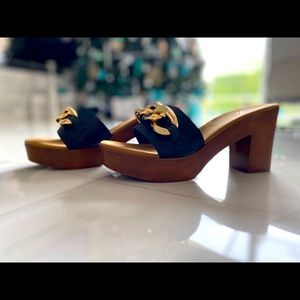 Vince Camuto size 9.5